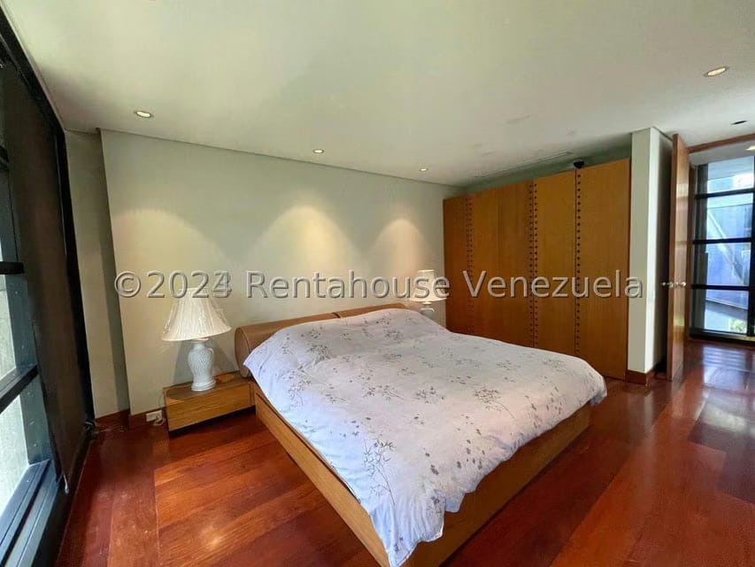 Casa (Multipes Niveles) en Venta en Los Campitos, Distrito Metropolitano - 22