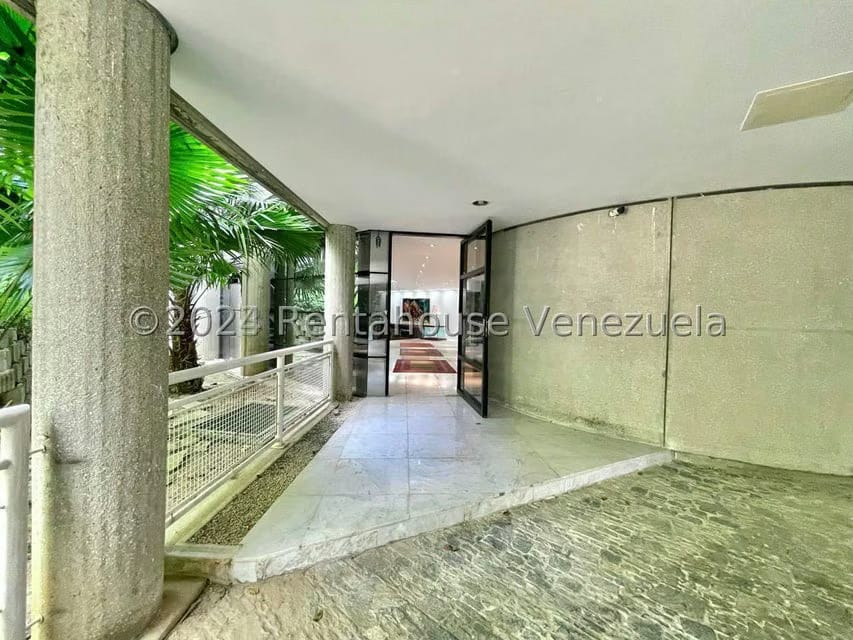 Casa (Multipes Niveles) en Venta en Los Campitos, Distrito Metropolitano - 6