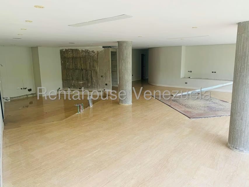 Casa (Multipes Niveles) en Venta en Los Campitos, Distrito Metropolitano - 56