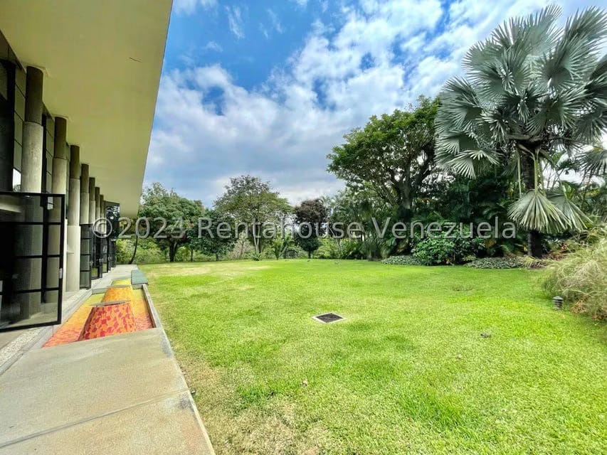 Casa (Multipes Niveles) en Venta en Los Campitos, Distrito Metropolitano - 71