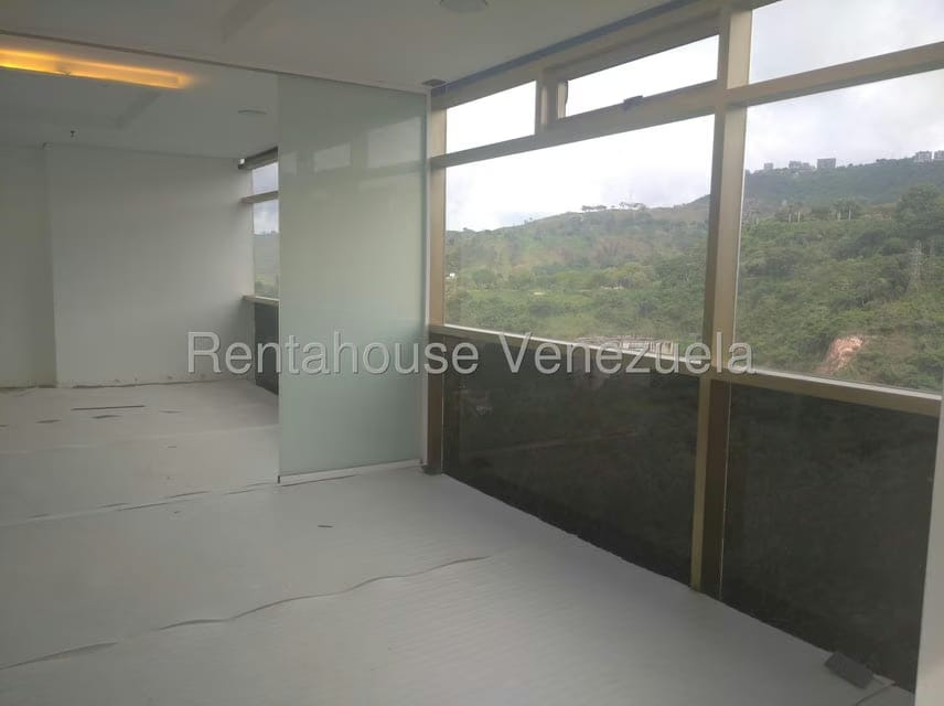 Comercial (Local Comercial) en Venta en Macaracuay, Distrito Metropolitano - 11