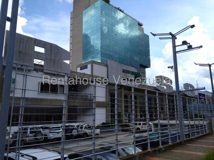Comercial (Local Comercial) en Venta en Macaracuay, Distrito Metropolitano - 20