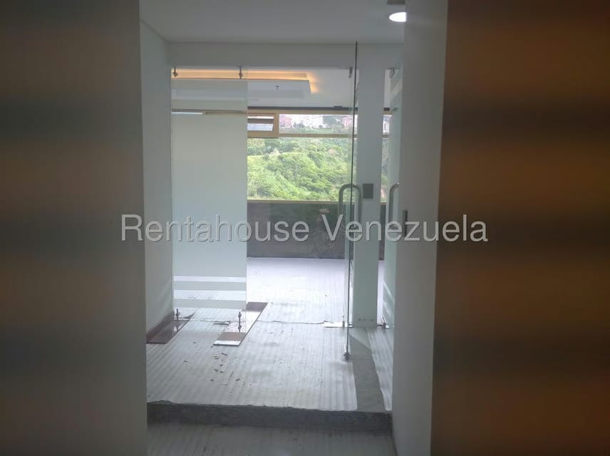 Comercial (Local Comercial) en Venta en Macaracuay, Distrito Metropolitano - 3