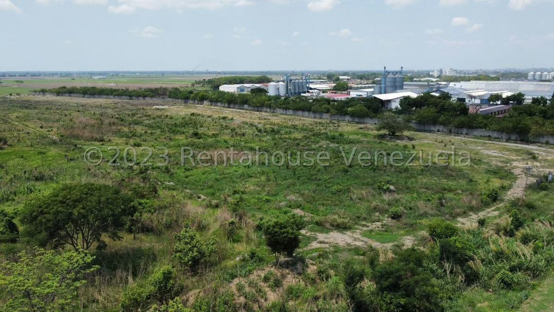 Terreno (Industrial) en Venta en Miraflores, Portuguesa - 4