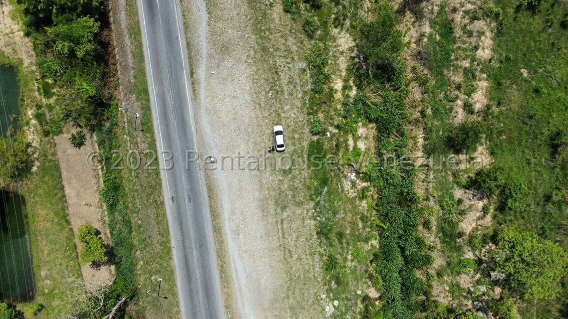 Terreno (Industrial) en Venta en Miraflores, Portuguesa - 5