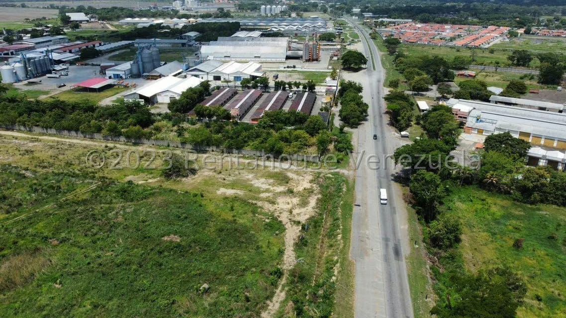 Terreno (Industrial) en Venta en Miraflores, Portuguesa - 9