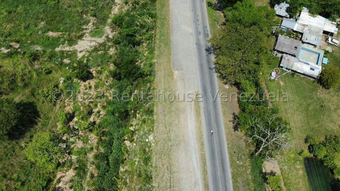 Terreno (Industrial) en Venta en Miraflores, Portuguesa - 10