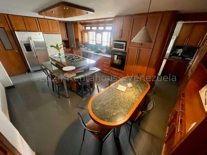 Casa (Multipes Niveles) en Venta en Los Naranjos del Cafetal, Distrito Metropolitano - 3