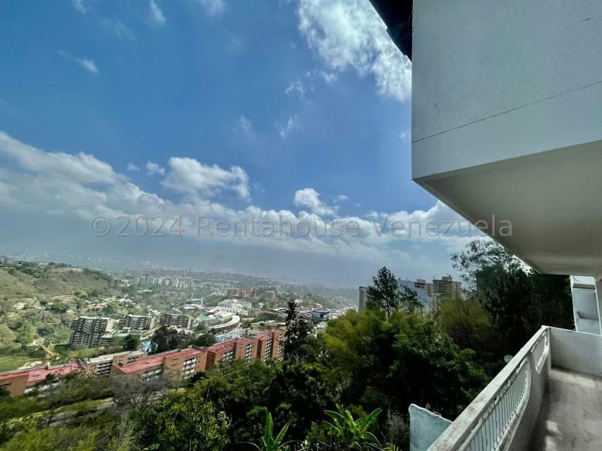Casa (Multipes Niveles) en Venta en Los Naranjos del Cafetal, Distrito Metropolitano - 21