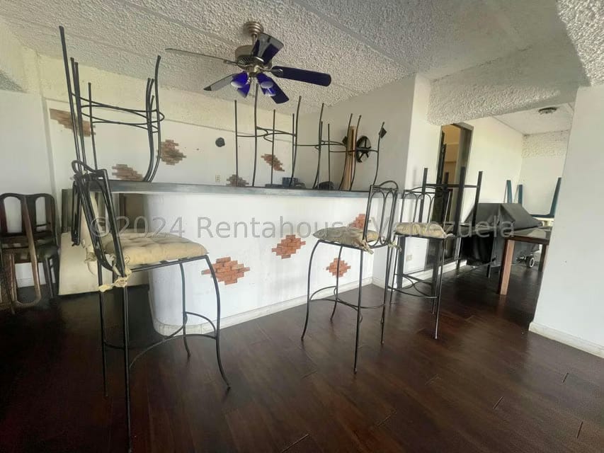 Casa (Multipes Niveles) en Venta en Los Naranjos del Cafetal, Distrito Metropolitano - 30