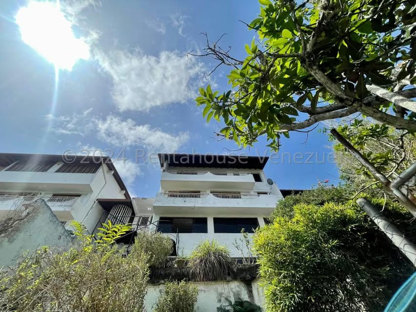 Casa (Multipes Niveles) en Venta en Los Naranjos del Cafetal, Distrito Metropolitano - 40