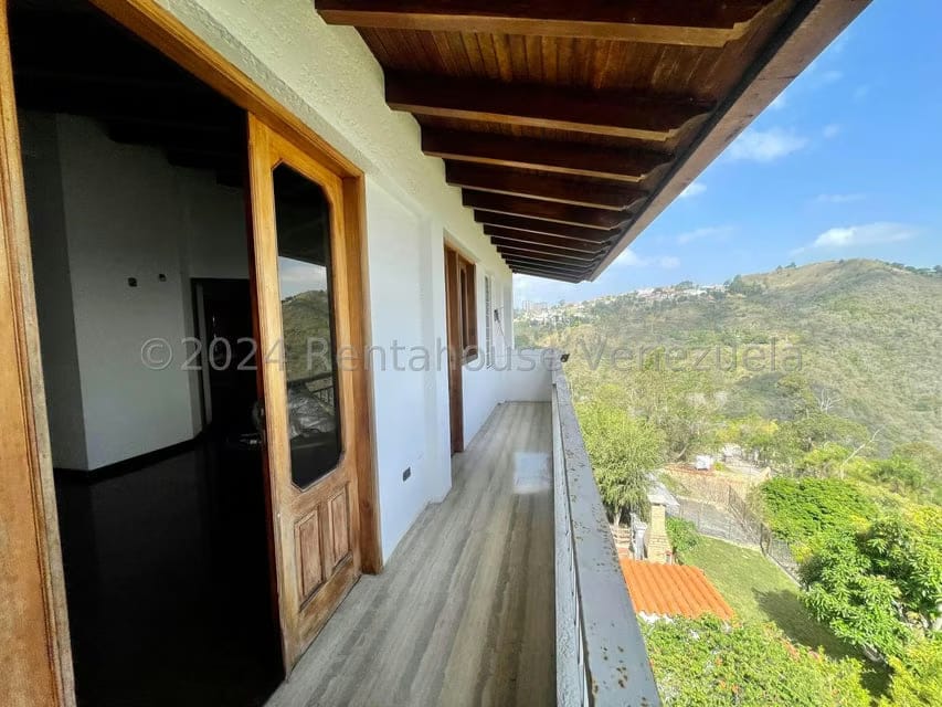 Casa (Multipes Niveles) en Venta en Los Naranjos del Cafetal, Distrito Metropolitano - 53