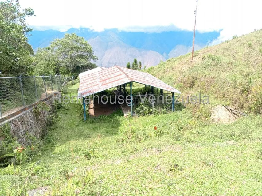 Terreno (Comercial) en Venta en Loma del Medio, Trujillo - 4