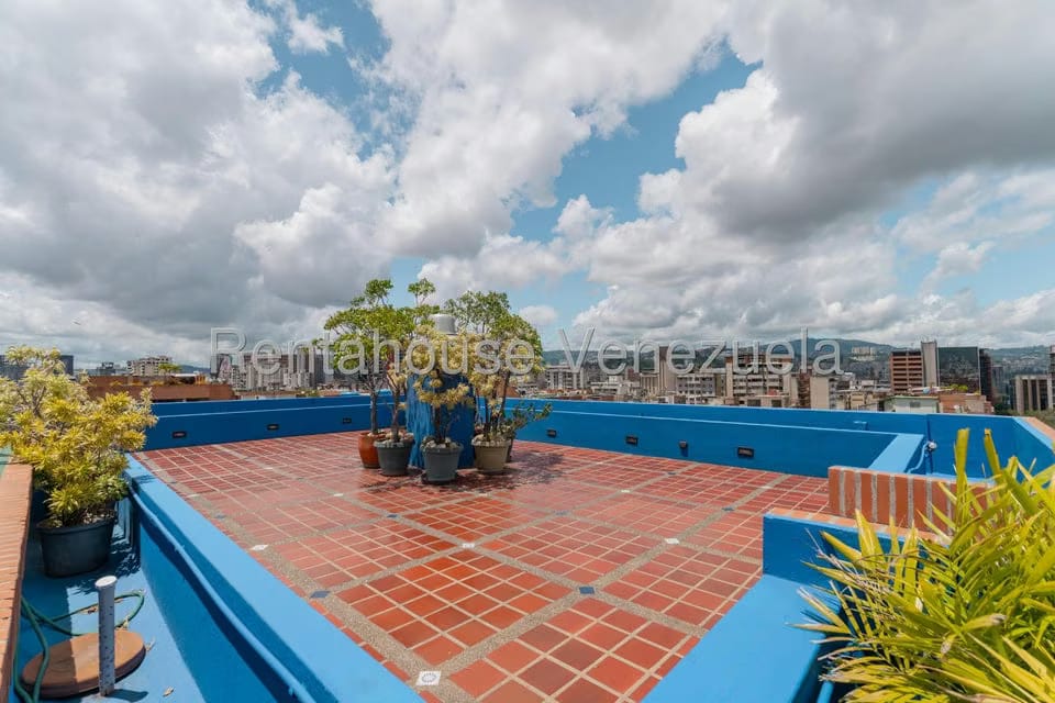 Apartamento (Penthouse) en Venta en Campo Alegre, Distrito Metropolitano - 56