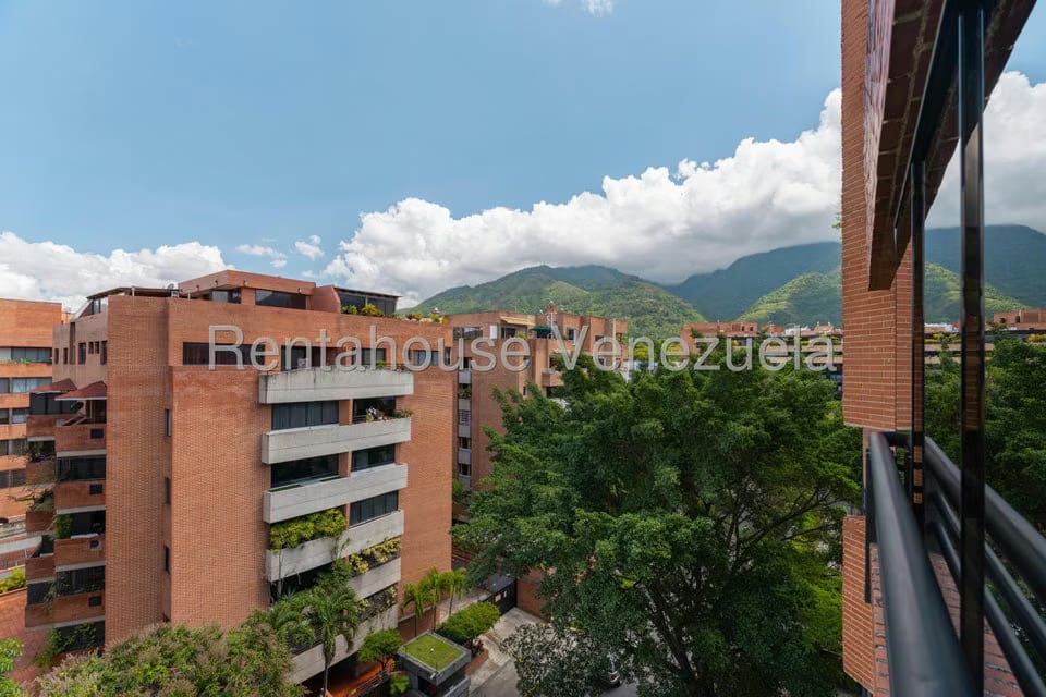 Apartamento (Penthouse) en Venta en Campo Alegre, Distrito Metropolitano - 8