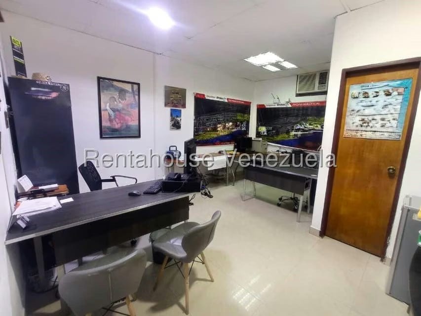 Comercial (Galpon - Deposito) en Venta en Cabriales, Carabobo - 4