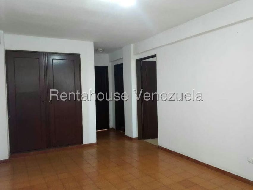 Apartamento (1 Nivel) en Alquiler en Tierra Negra, Zulia - 15