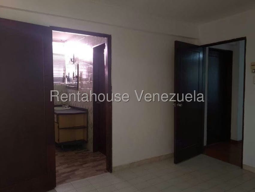 Apartamento (1 Nivel) en Alquiler en Tierra Negra, Zulia - 20