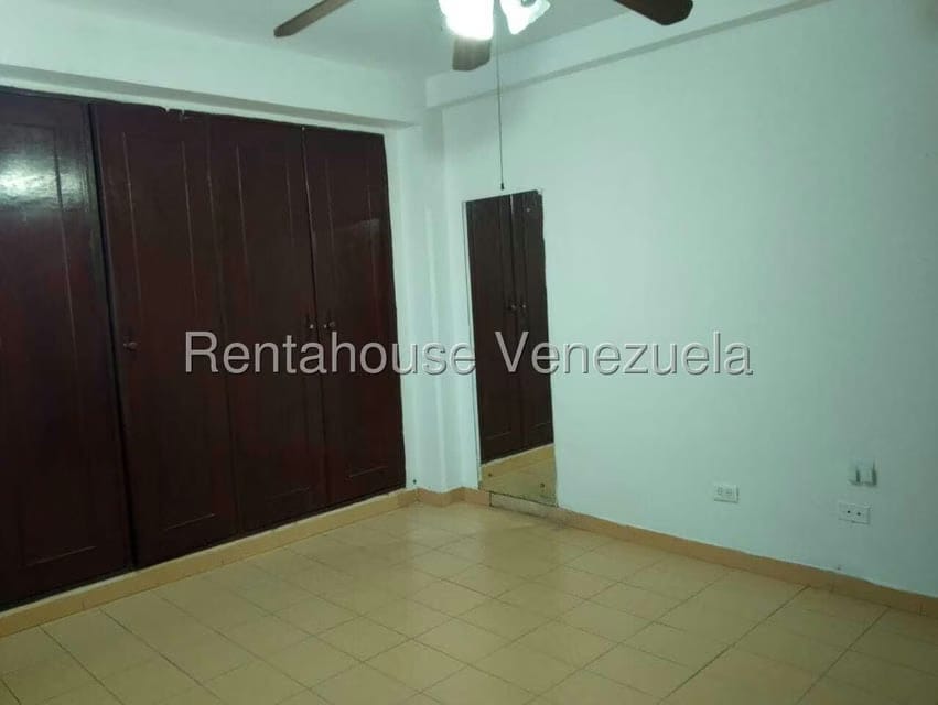 Apartamento (1 Nivel) en Alquiler en Tierra Negra, Zulia - 22