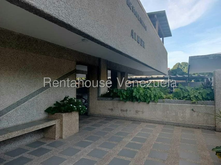 Apartamento (1 Nivel) en Alquiler en Tierra Negra, Zulia - 27