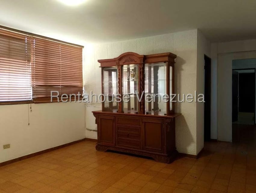 Apartamento (1 Nivel) en Alquiler en Tierra Negra, Zulia - 10