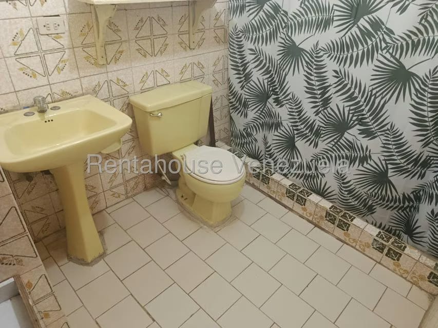 Apartamento (1 Nivel) en Alquiler en Centro, Falcon - 11