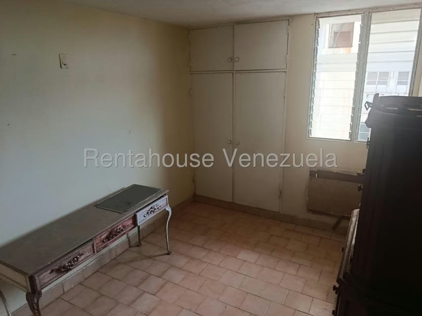 Apartamento (1 Nivel) en Alquiler en Centro, Falcon - 13