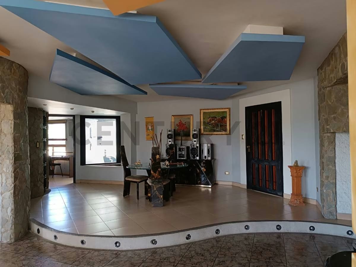 PENT- HOUSE Moderno de 260,44 m2 en el Centro de la Ciudad - 14