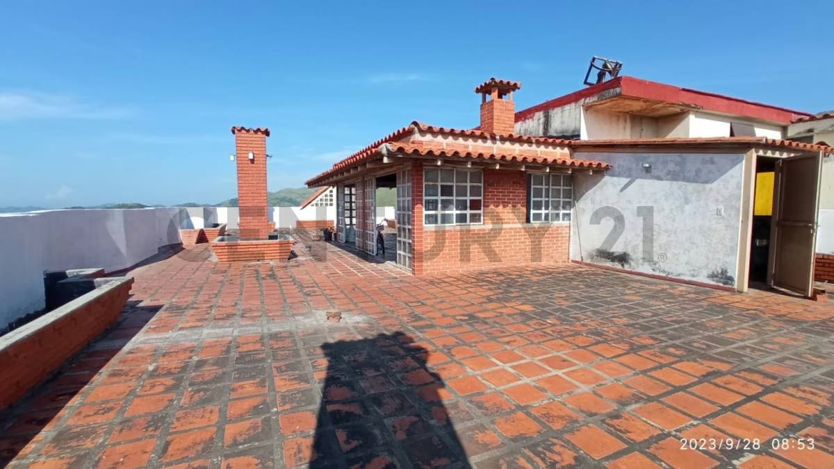 PENT- HOUSE Moderno de 260,44 m2 en el Centro de la Ciudad - 26