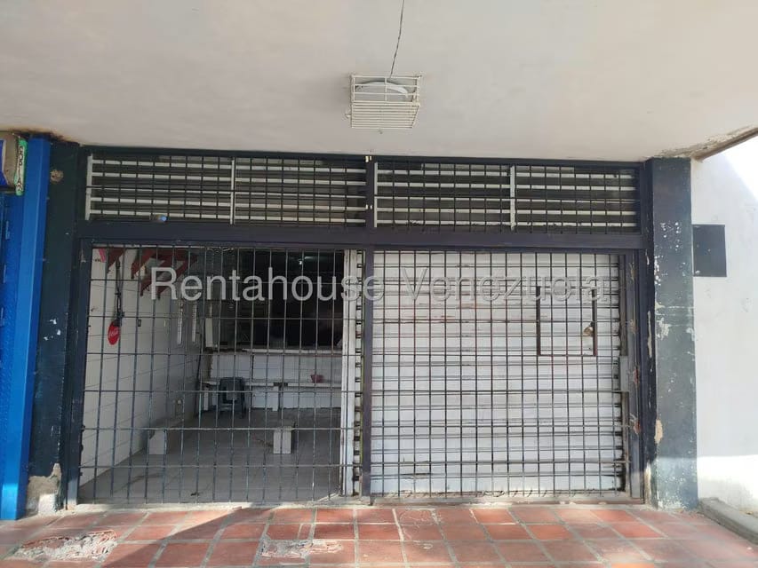 Comercial (Local Comercial) en Venta en Petare, Distrito Metropolitano - 2