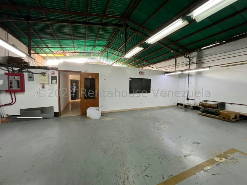 Comercial (Industrial) en Venta en Catia, Distrito Metropolitano - 23