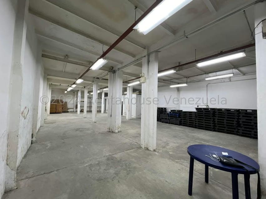 Comercial (Industrial) en Venta en Catia, Distrito Metropolitano - 6