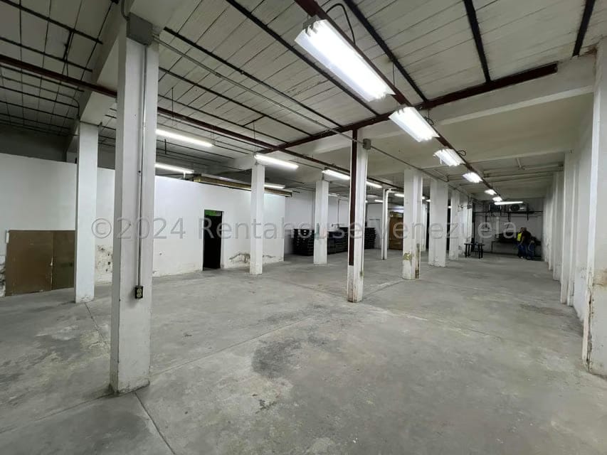 Comercial (Industrial) en Venta en Catia, Distrito Metropolitano - 7