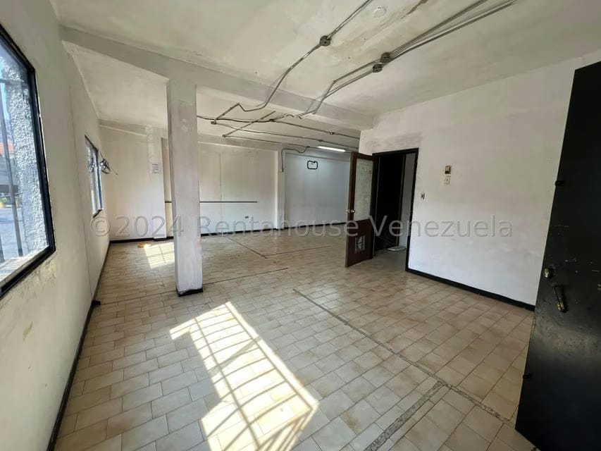 Comercial (Industrial) en Venta en Catia, Distrito Metropolitano - 9