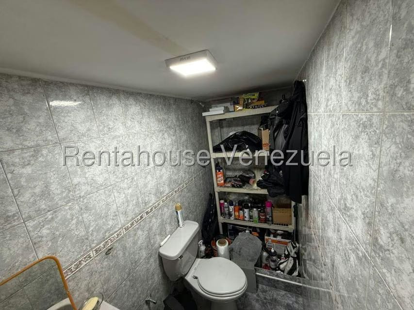 Comercial (Local Comercial) en Venta en Sarria, Distrito Metropolitano - 14