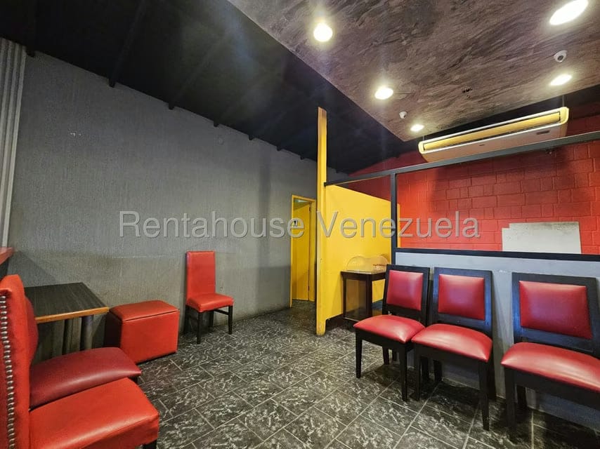 Comercial (Local Comercial) en Alquiler en Las Mercedes, Lara - 17