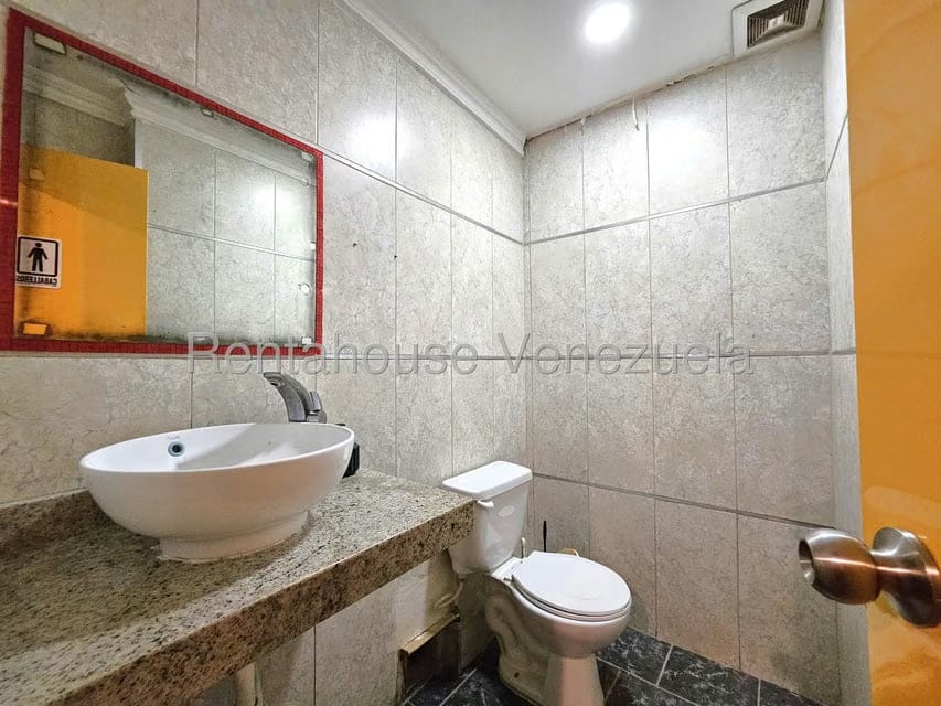 Comercial (Local Comercial) en Alquiler en Las Mercedes, Lara - 20