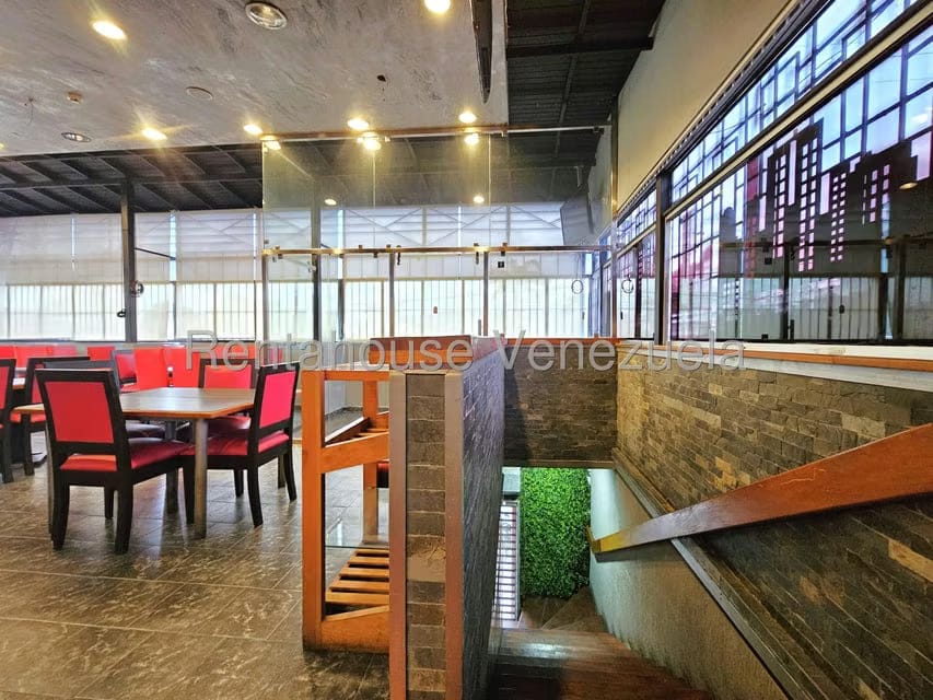 Comercial (Local Comercial) en Alquiler en Las Mercedes, Lara - 4