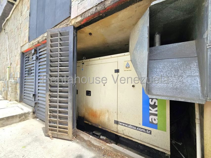 Comercial (Local Comercial) en Alquiler en Las Mercedes, Lara - 36