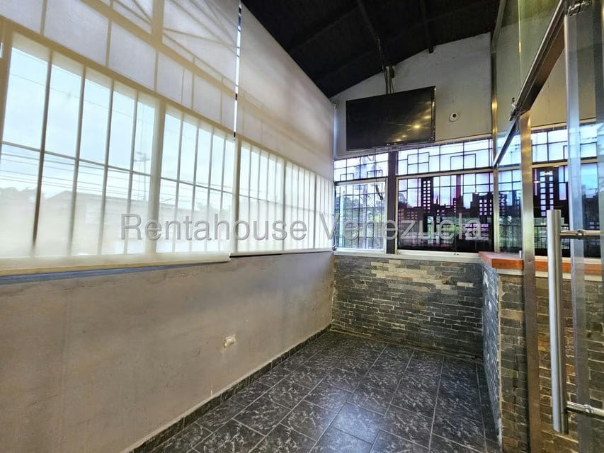Comercial (Local Comercial) en Alquiler en Las Mercedes, Lara - 10