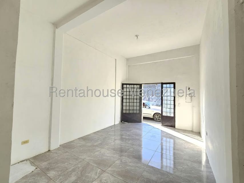 Comercial (Edificio) en Venta en Centro, Lara - 26