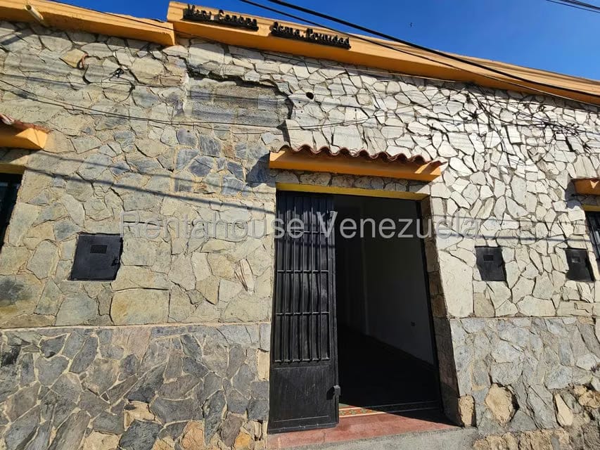 Comercial (Edificio) en Venta en Centro, Lara - 28