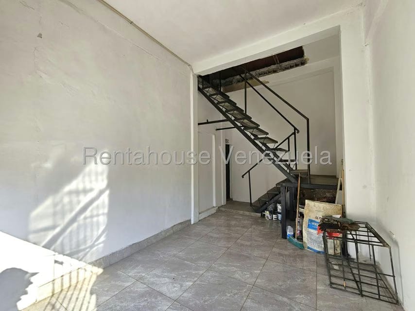 Comercial (Edificio) en Venta en Centro, Lara - 4