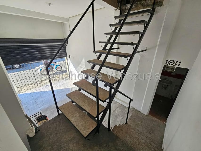 Comercial (Edificio) en Venta en Centro, Lara - 9