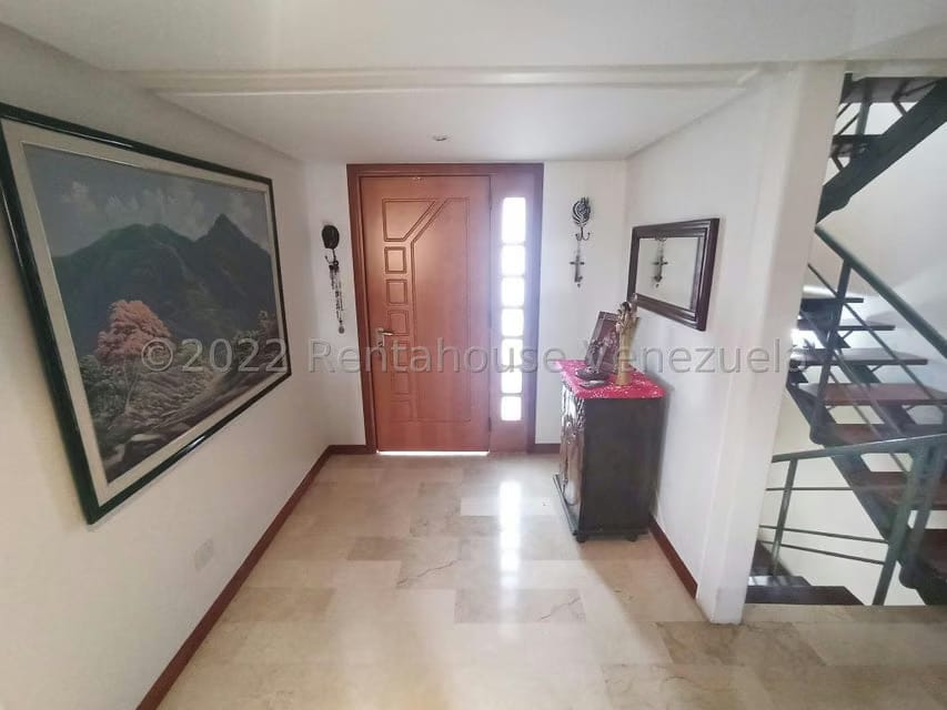Townhouse (Multiples Niveles) en Venta en El Hatillo, Distrito Metropolitano - 2