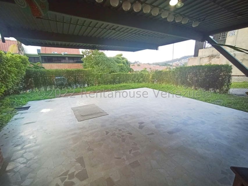 Townhouse (Multiples Niveles) en Venta en El Hatillo, Distrito Metropolitano - 23