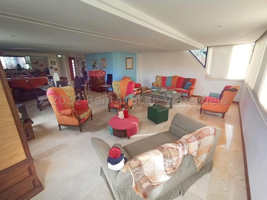 Townhouse (Multiples Niveles) en Venta en El Hatillo, Distrito Metropolitano - 4
