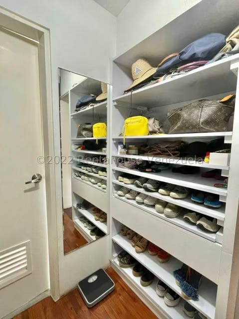 Casa (Multipes Niveles) en Venta en El Hatillo, Distrito Metropolitano - 17