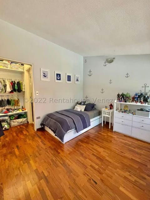 Casa (Multipes Niveles) en Venta en El Hatillo, Distrito Metropolitano - 25