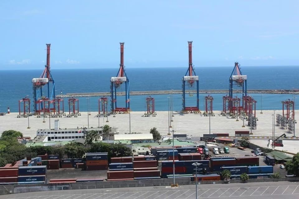 Comercial (Oficina) en Venta en Maiquetia, Vargas - 10
